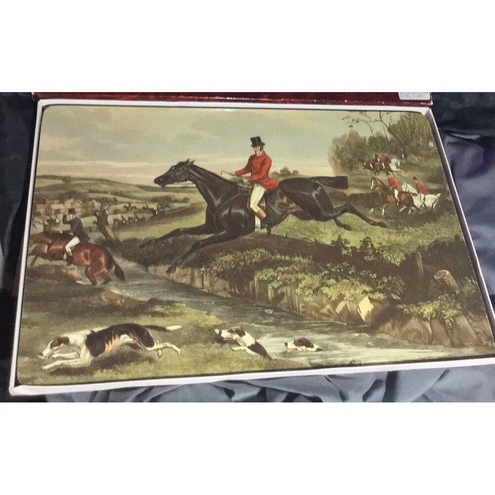 Set 4 Placemats , Hunting Scene, Full Cry, EX Large Mats, New In Box